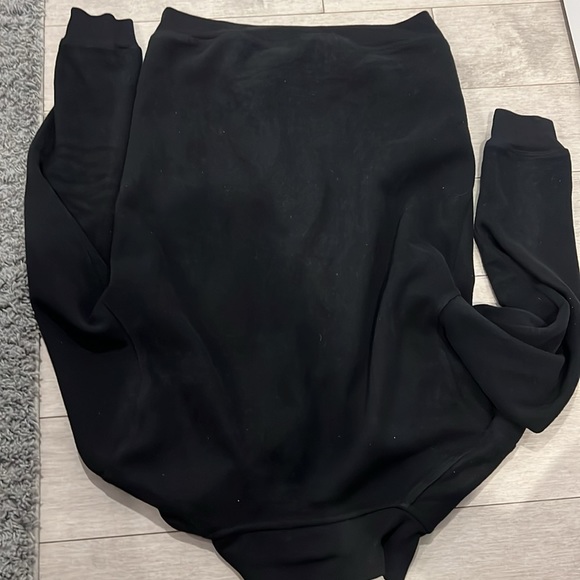 Bought too small - Picture 4 of 4